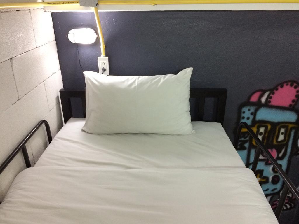 Norn Nung Len Cafe'&Hostel Chiang Rai Buitenkant foto