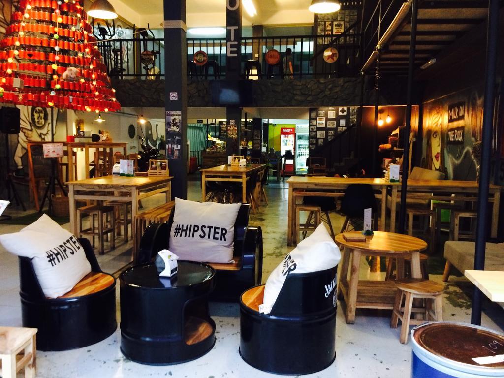 Norn Nung Len Cafe'&Hostel Chiang Rai Buitenkant foto